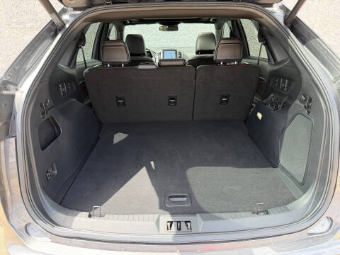 2021 Ford Edge Titanium