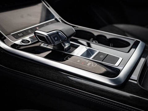 2022 Audi Q7 quattro Premium Plus 55 TFSI