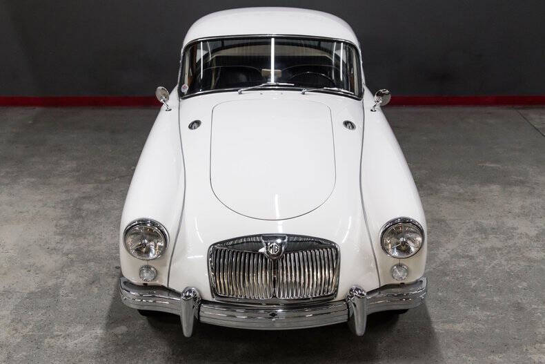 1959 MG A COUPE
