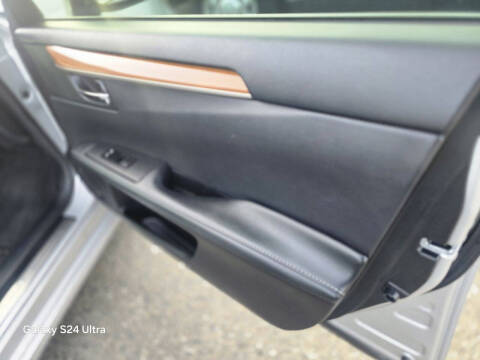 2013 Lexus ES 300h