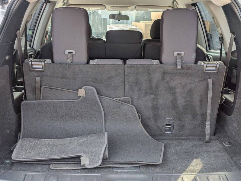 2020 Nissan Pathfinder S