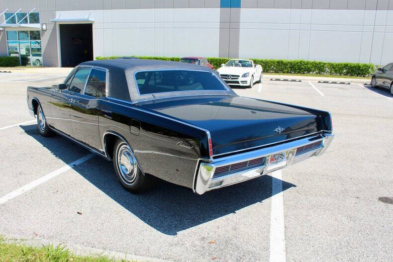 1966 Lincoln Continental