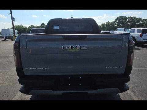 2025 GMC Sierra EV Denali
