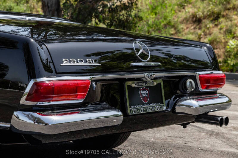 1966 Mercedes-Benz 230SL