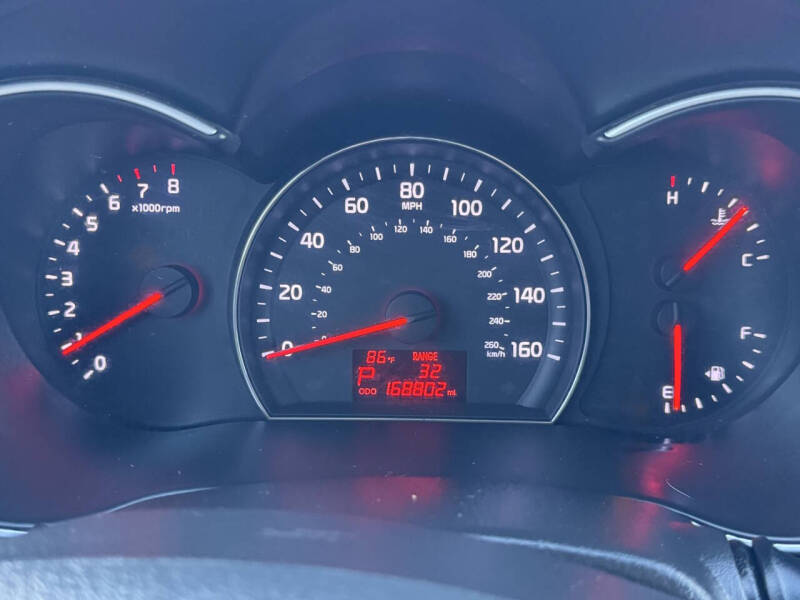 2015 Kia Sorento LX