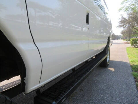 2014 Ford E-Series E-350 SD XLT