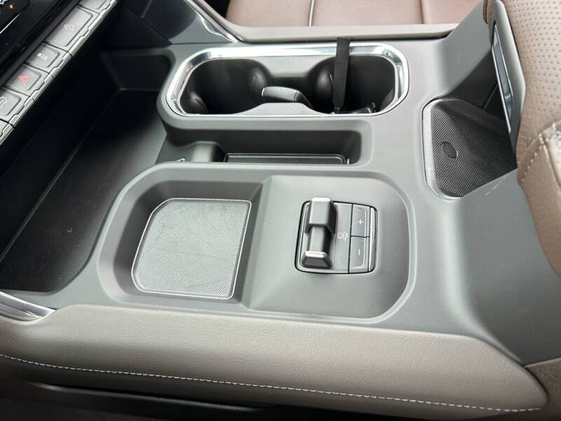 2025 GMC Sierra 3500HD