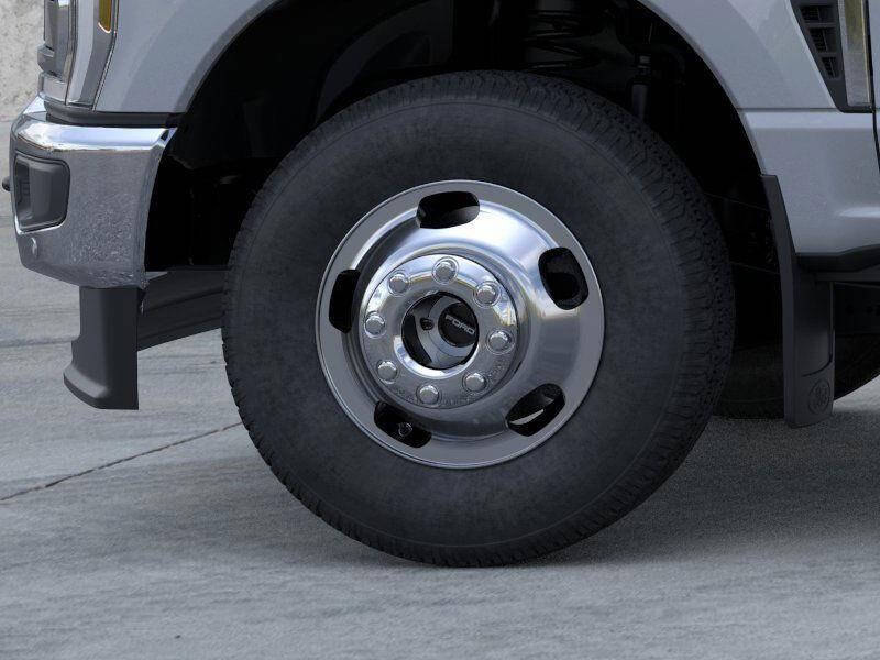 2026 Ford F-350 Super Duty Lariat