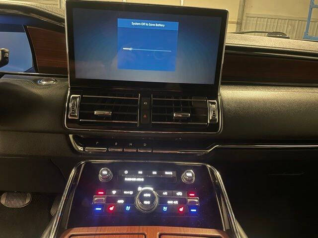 2022 Lincoln Navigator Reserve