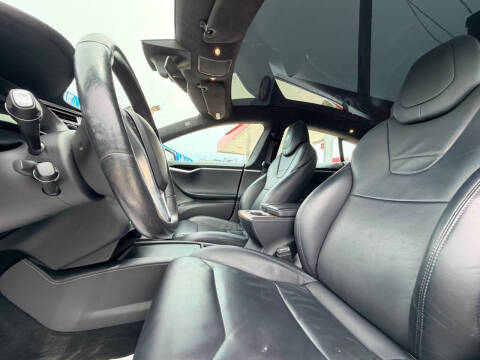 2017 Tesla Model S 75D