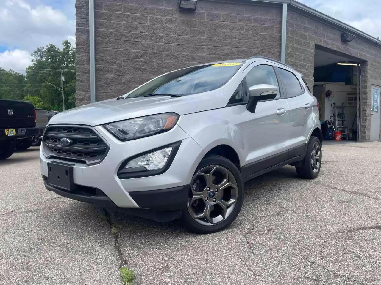 2018 Ford EcoSport SES AWD 4dr Crossover 62