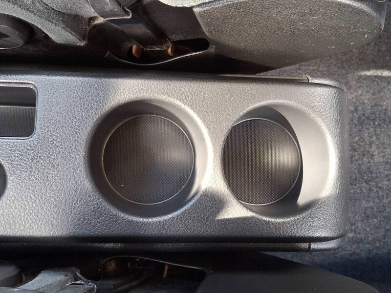 2012 Nissan Versa 1.8 S