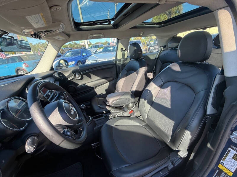 2015 MINI Hardtop 2 Door Cooper