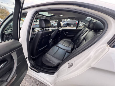 2011 BMW 3 Series 335i