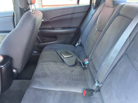 2012 Chrysler 200 LX