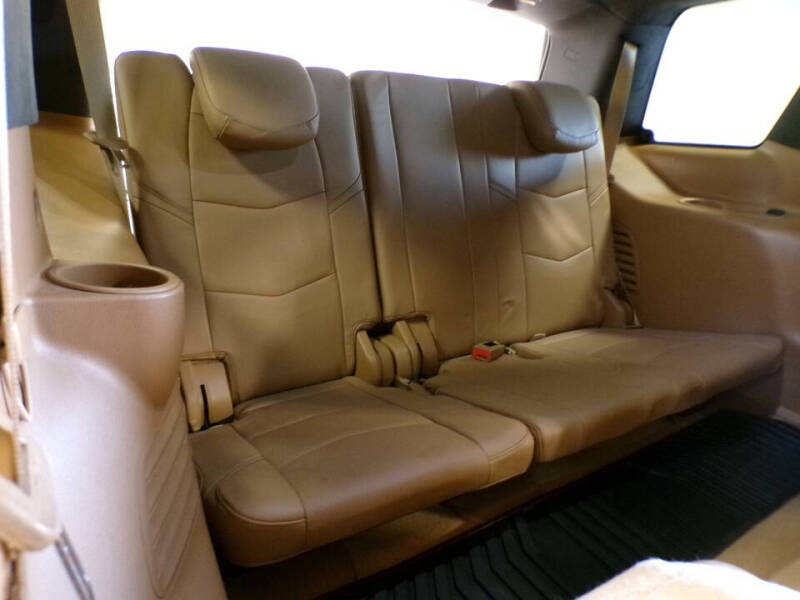 2017 Cadillac Escalade Platinum