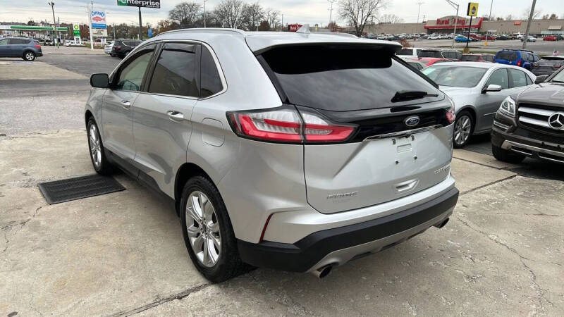 2019 Ford Edge Titanium