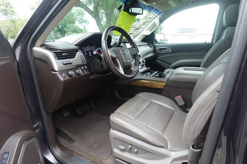 2017 GMC Yukon Denali