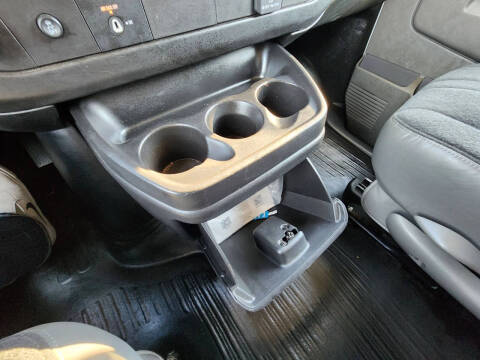 2023 Chevrolet Express 2500