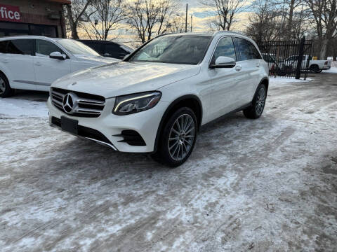 2018 Mercedes-Benz GLC for sale at KING AUTO SALES  II in Detroit MI