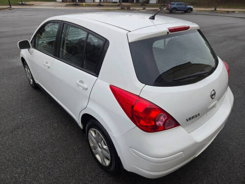 2012 Nissan Versa 1.8 S