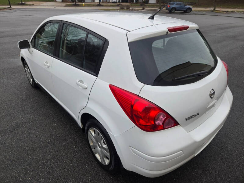 2012 Nissan Versa 1.8 S
