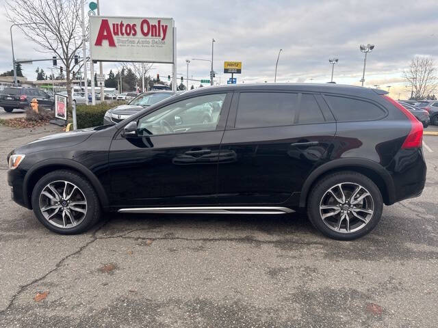 2015 Volvo V60 Cross Country T5