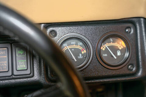 1998 AM General Hummer Hard Top