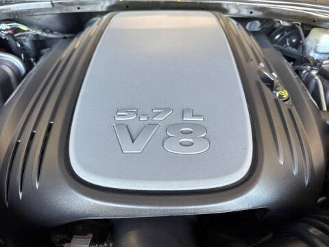 2014 Dodge Challenger R/T Plus