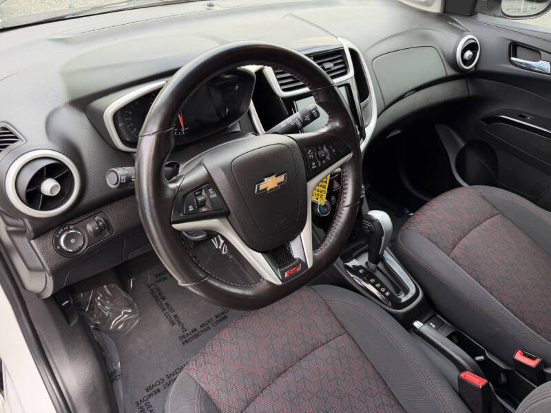 2017 Chevrolet Sonic LT Auto