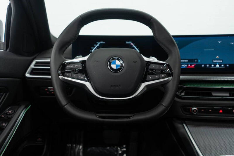 2025 BMW 3 Series 330i xDrive