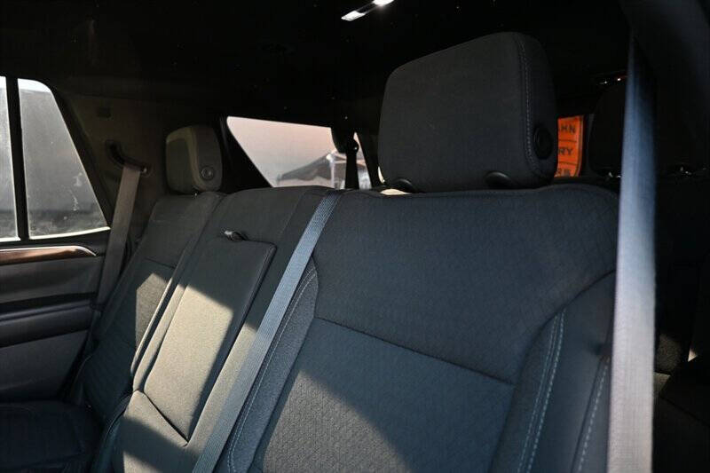 2022 GMC Yukon SLE