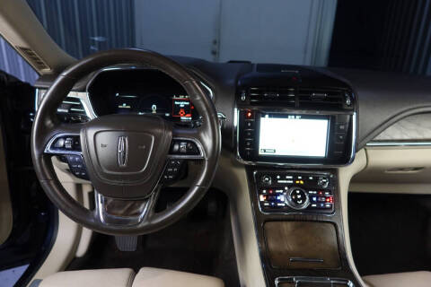 2017 Lincoln Continental Select