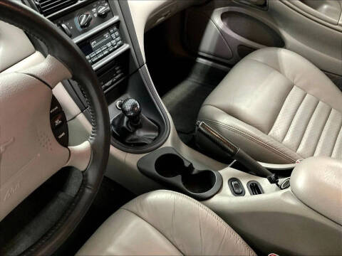 2000 Ford Mustang GT