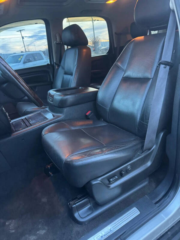 2011 GMC Yukon Denali