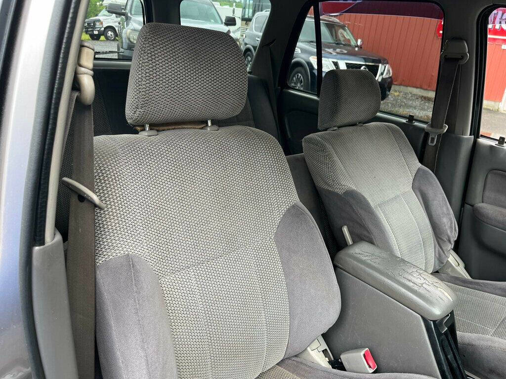 2002 Toyota 4Runner 24