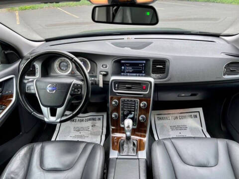 2013 Volvo S60 T5 Premier Plus