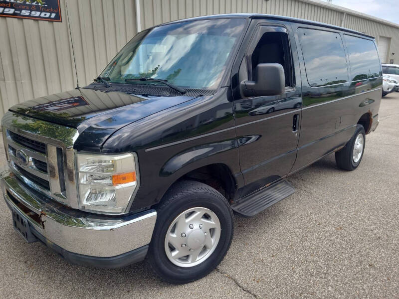2011 Ford E-Series E-350 SD XLT