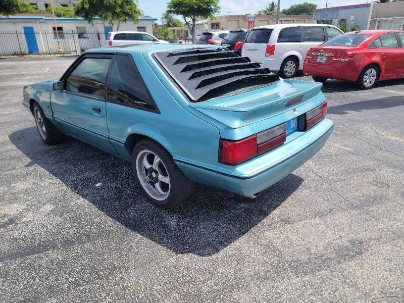 1993 Ford Mustang LX