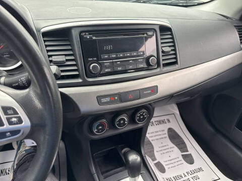 2014 Mitsubishi Lancer ES