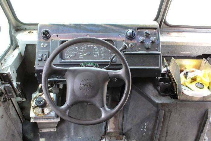 2001 Workhorse P42