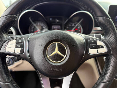 2015 Mercedes-Benz C-Class C 300