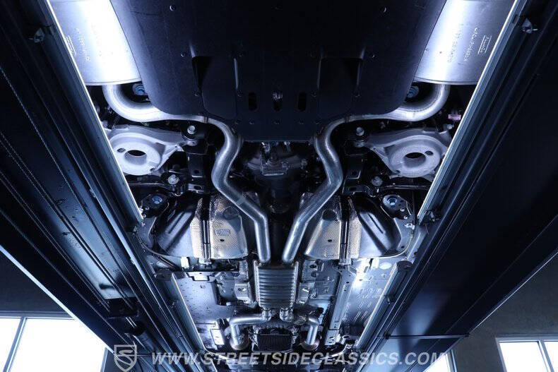 2022 Ford Mustang Mach 1