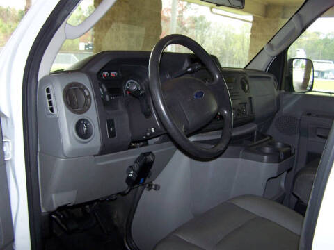 2009 Ford E-Series E-350 SD