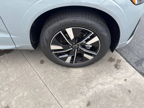 2026 Volvo XC60 B5 Core