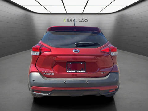 2020 Nissan Kicks SR