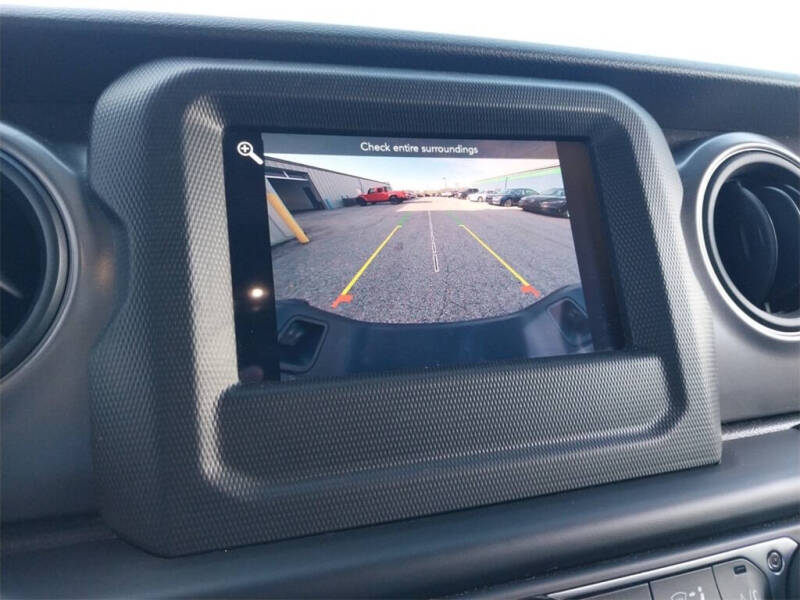 2021 Jeep Gladiator Willys