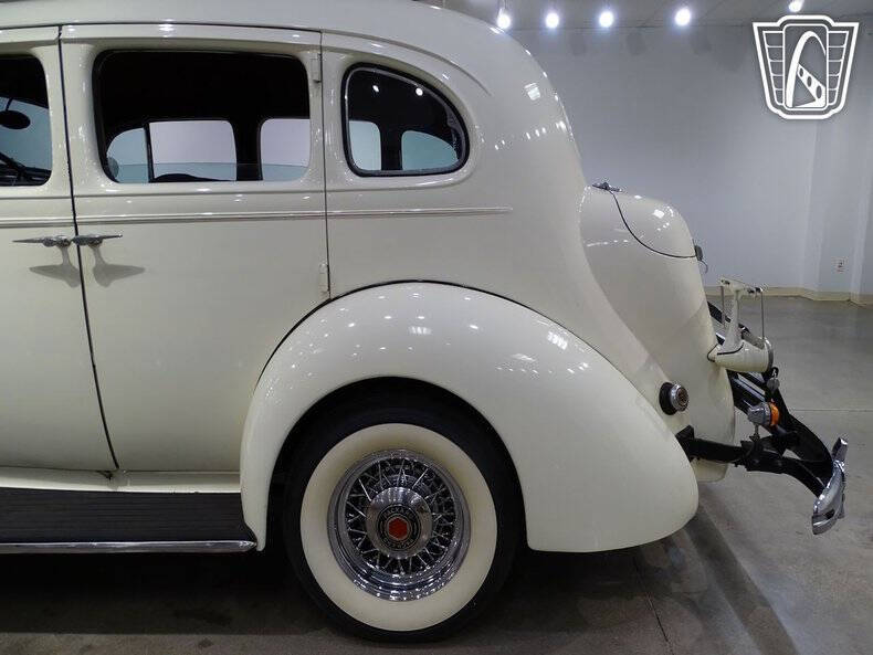 1936 Packard Eight Sedan