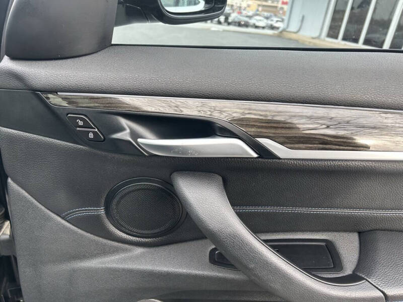 2020 BMW X1 xDrive28i