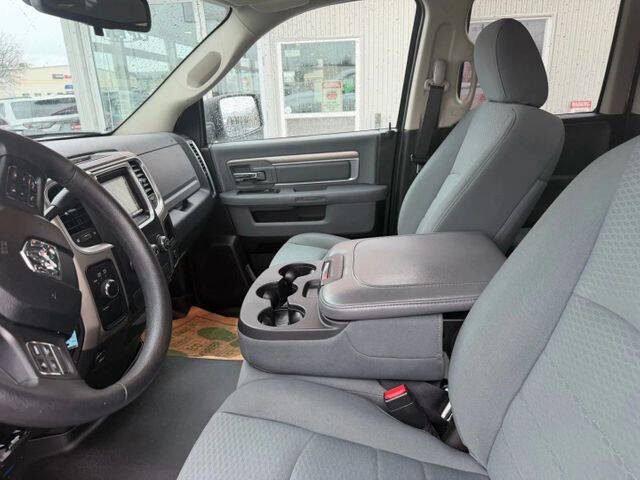 2013 RAM 1500 SLT